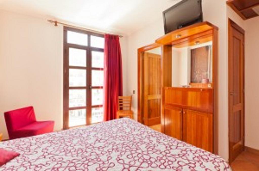 Placa De La Font Tarragona Ngoại thất bức ảnh